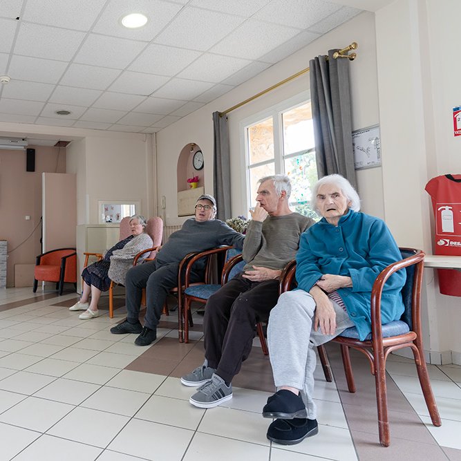 <strong></strong> <small>© Résidence de l'Hôtel Dieu</small>